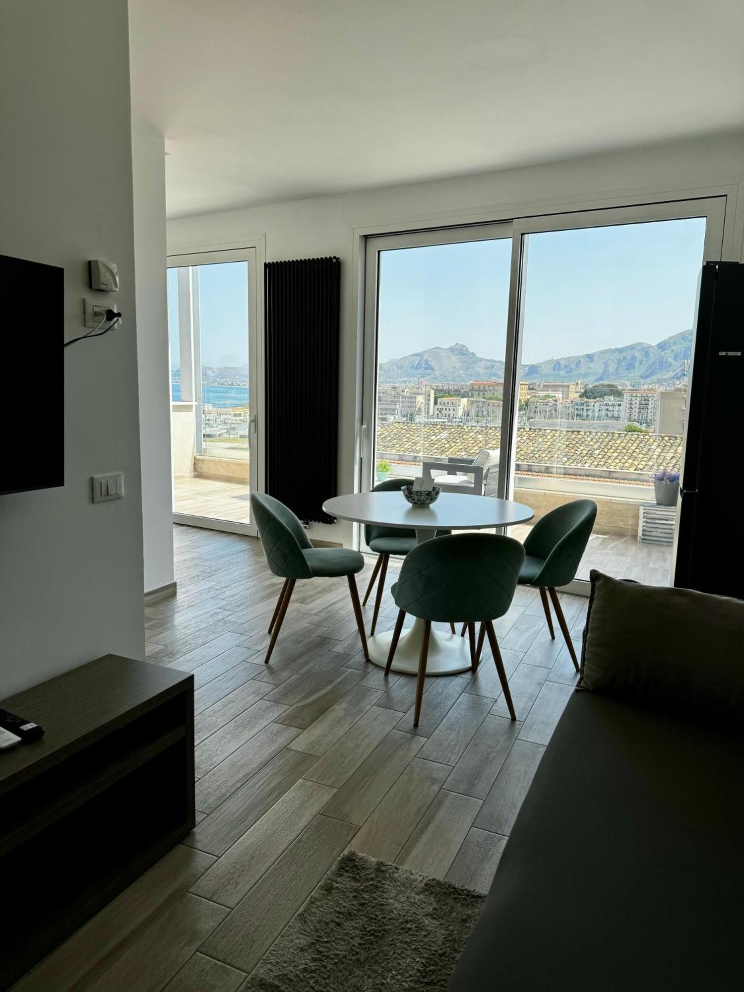 Palermo Inn Marina Exclusive View エクステリア 写真