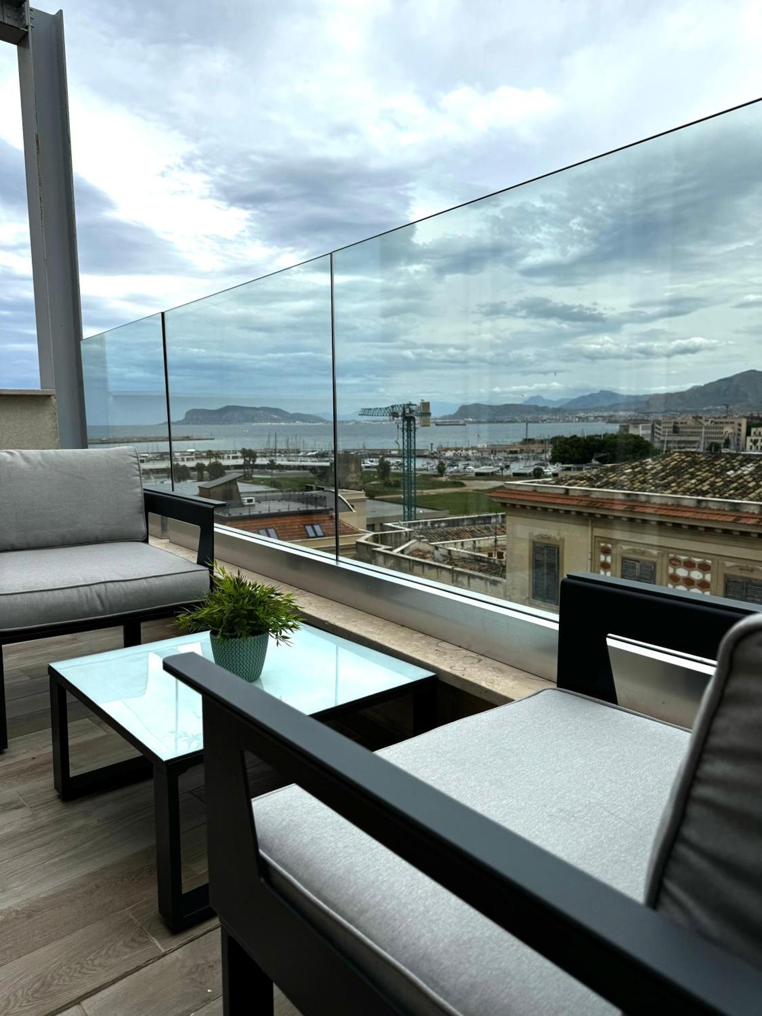 Palermo Inn Marina Exclusive View エクステリア 写真