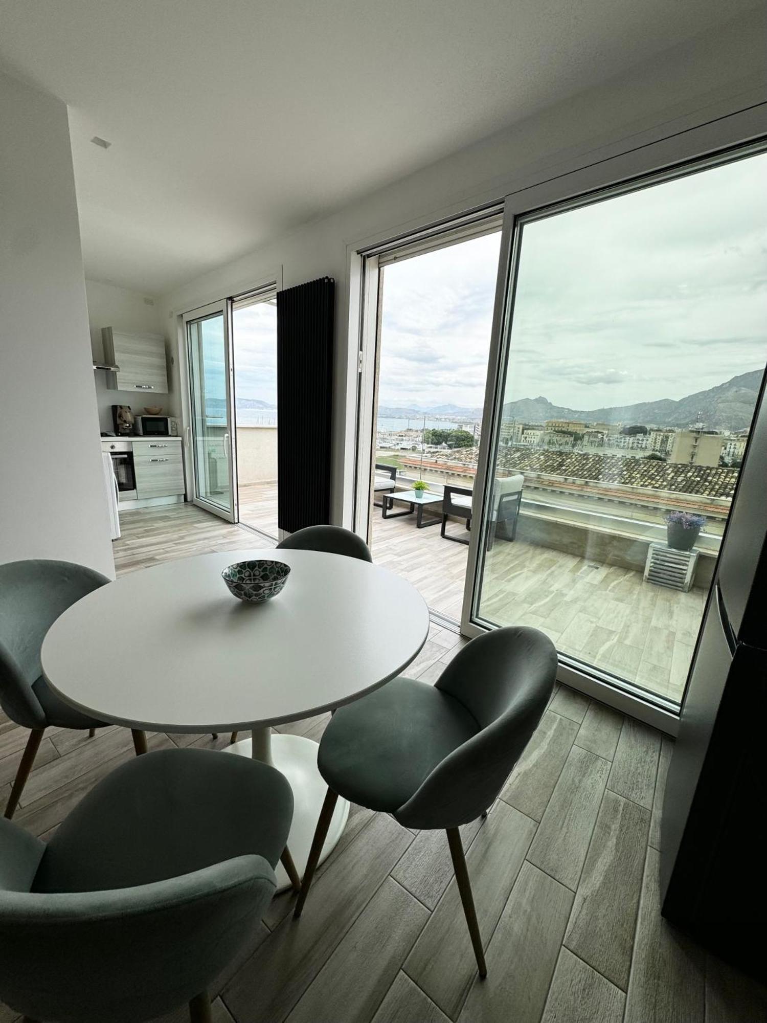Palermo Inn Marina Exclusive View エクステリア 写真