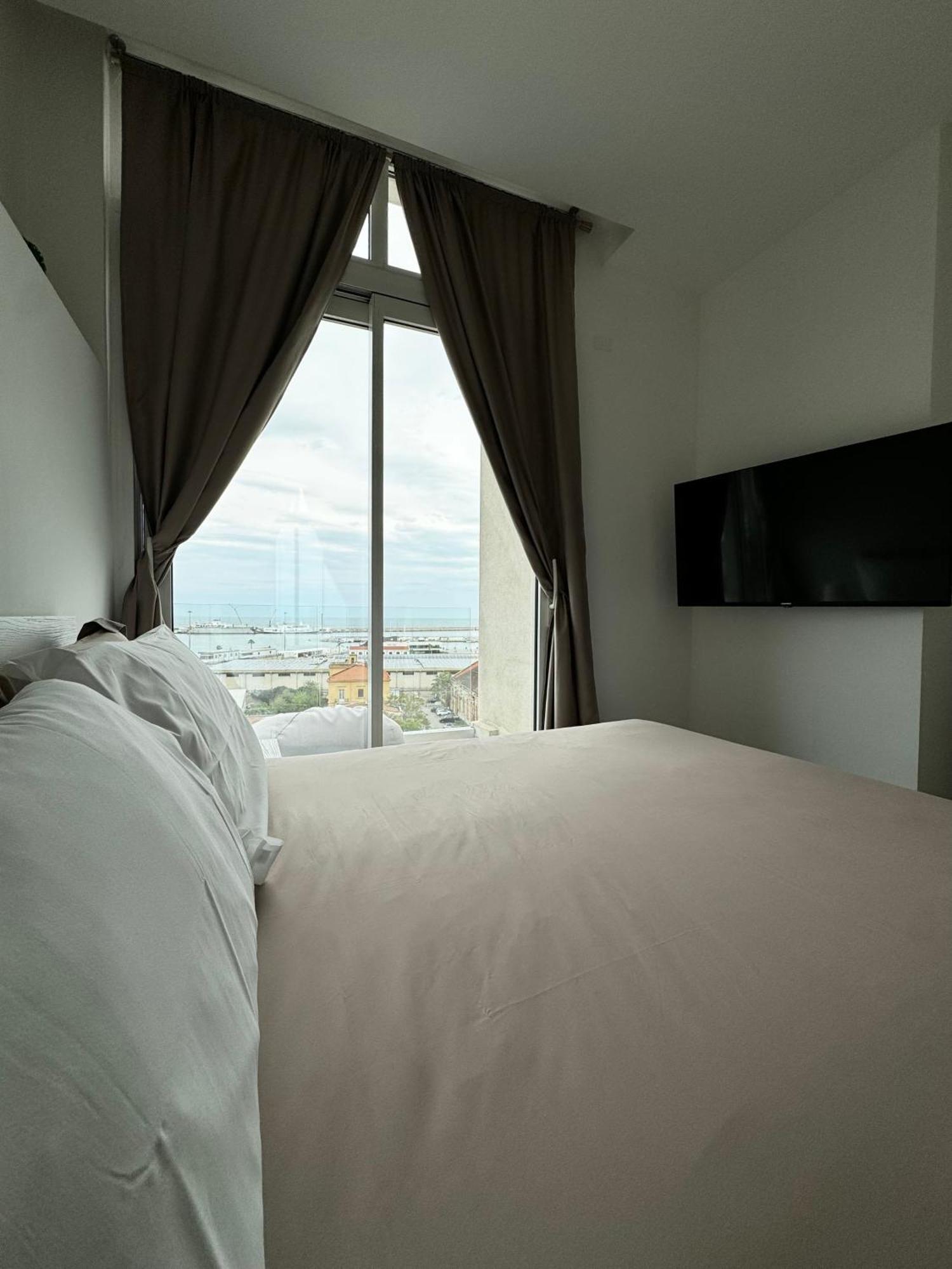 Palermo Inn Marina Exclusive View エクステリア 写真