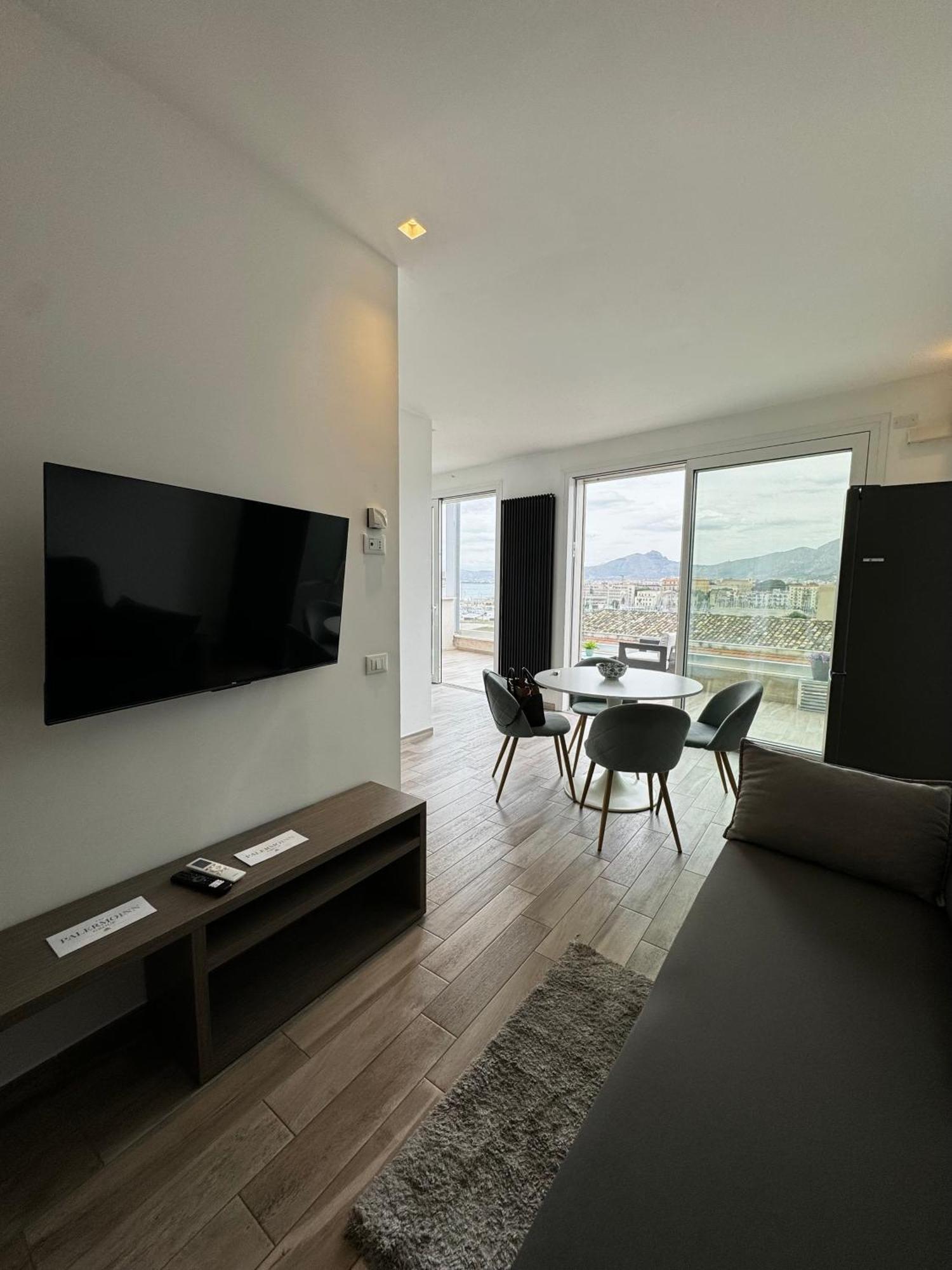 Palermo Inn Marina Exclusive View エクステリア 写真