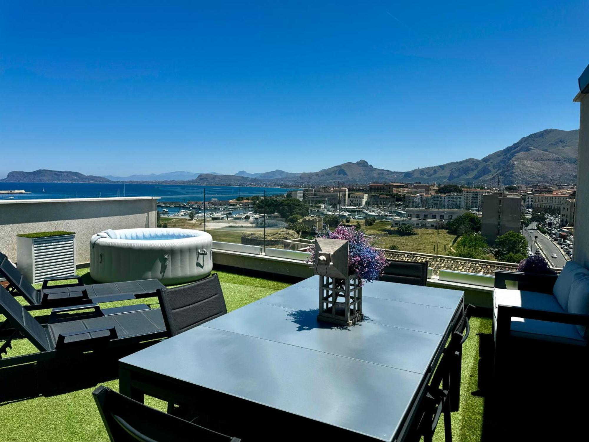 Palermo Inn Marina Exclusive View エクステリア 写真