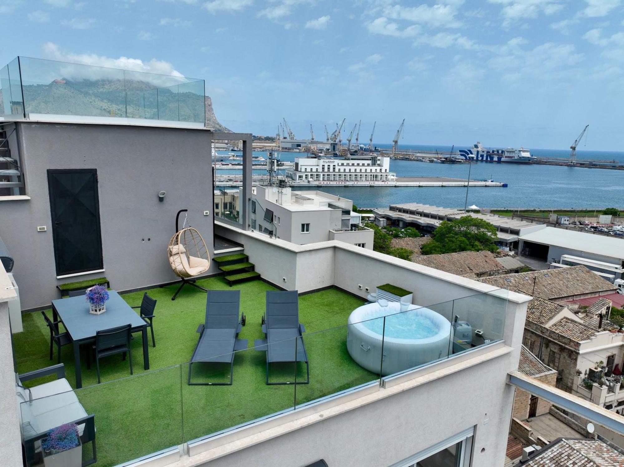 Palermo Inn Marina Exclusive View エクステリア 写真